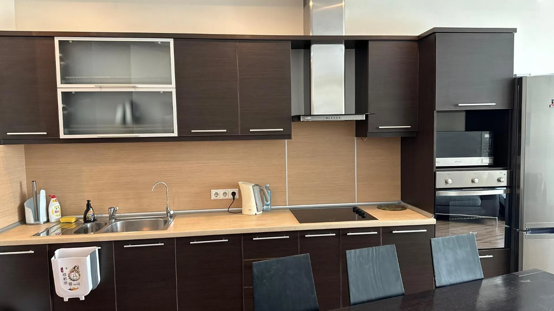 Samal Deluxe Apartments, Dostyk Ave Almaty Apartment
